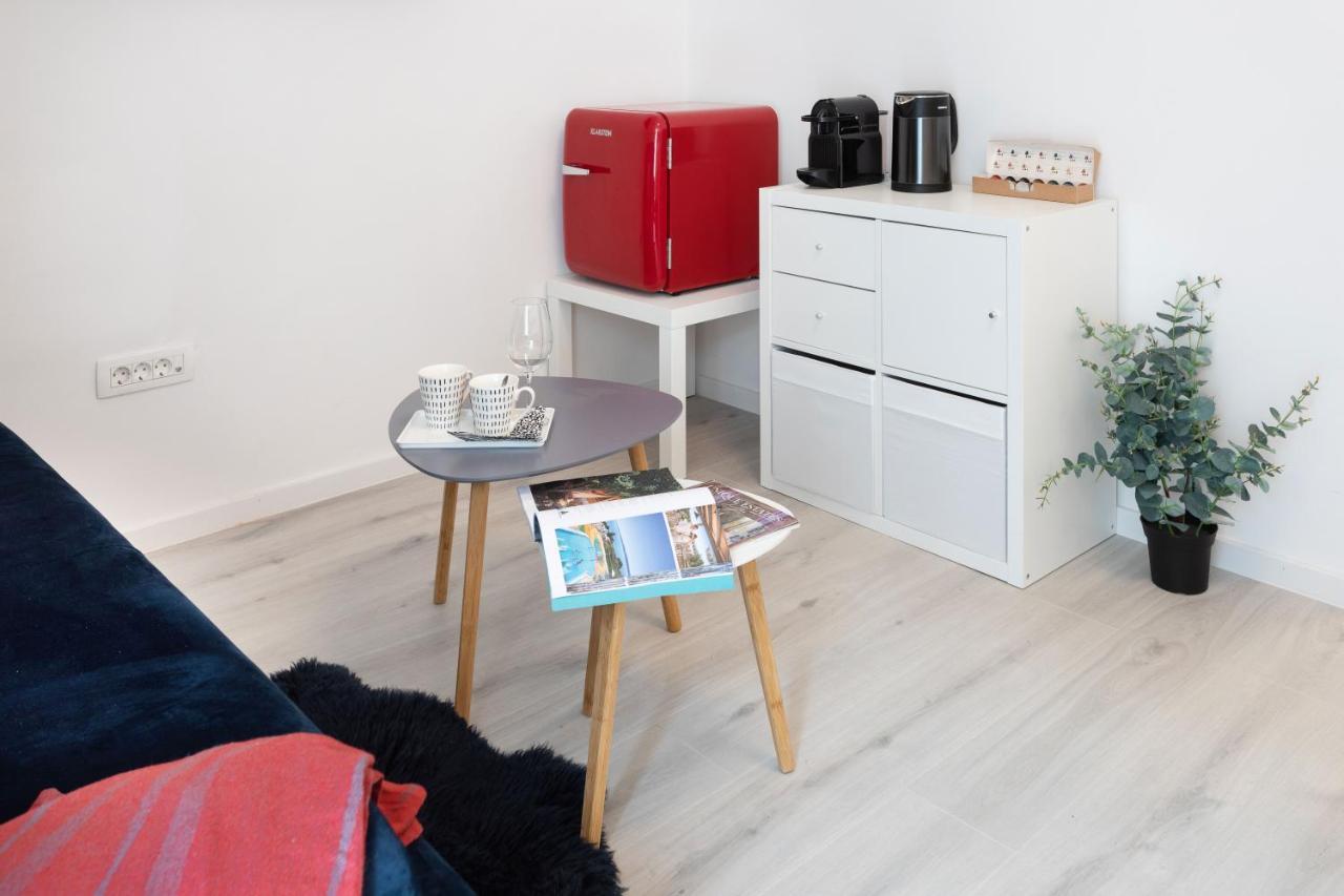 자그레브 Design Triplex In The City Center With A Balcony 아파트 외부 사진