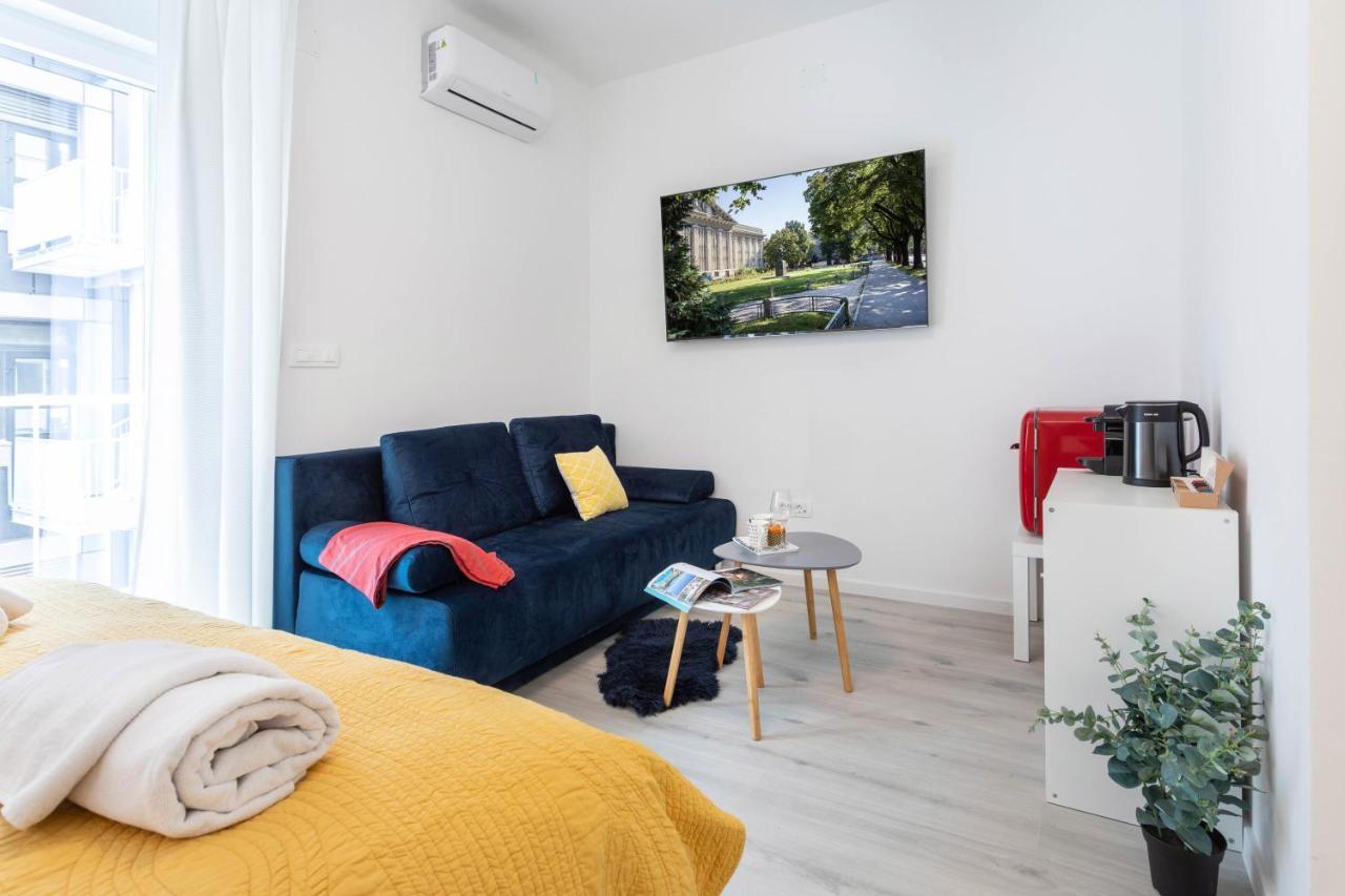 자그레브 Design Triplex In The City Center With A Balcony 아파트 외부 사진