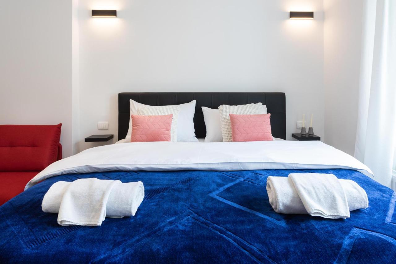 자그레브 Design Triplex In The City Center With A Balcony 아파트 외부 사진